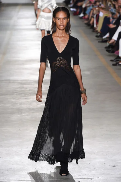 Look 43